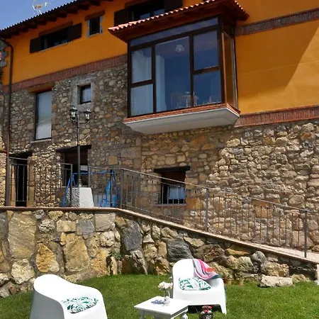 Apartamento Turistico Casas De Manuel La Pola de Gordon Exterior photo